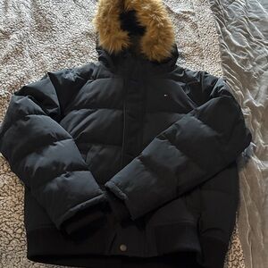 Tommy Hilfiger Men's Dark Blue Puffer Jacket NWOT